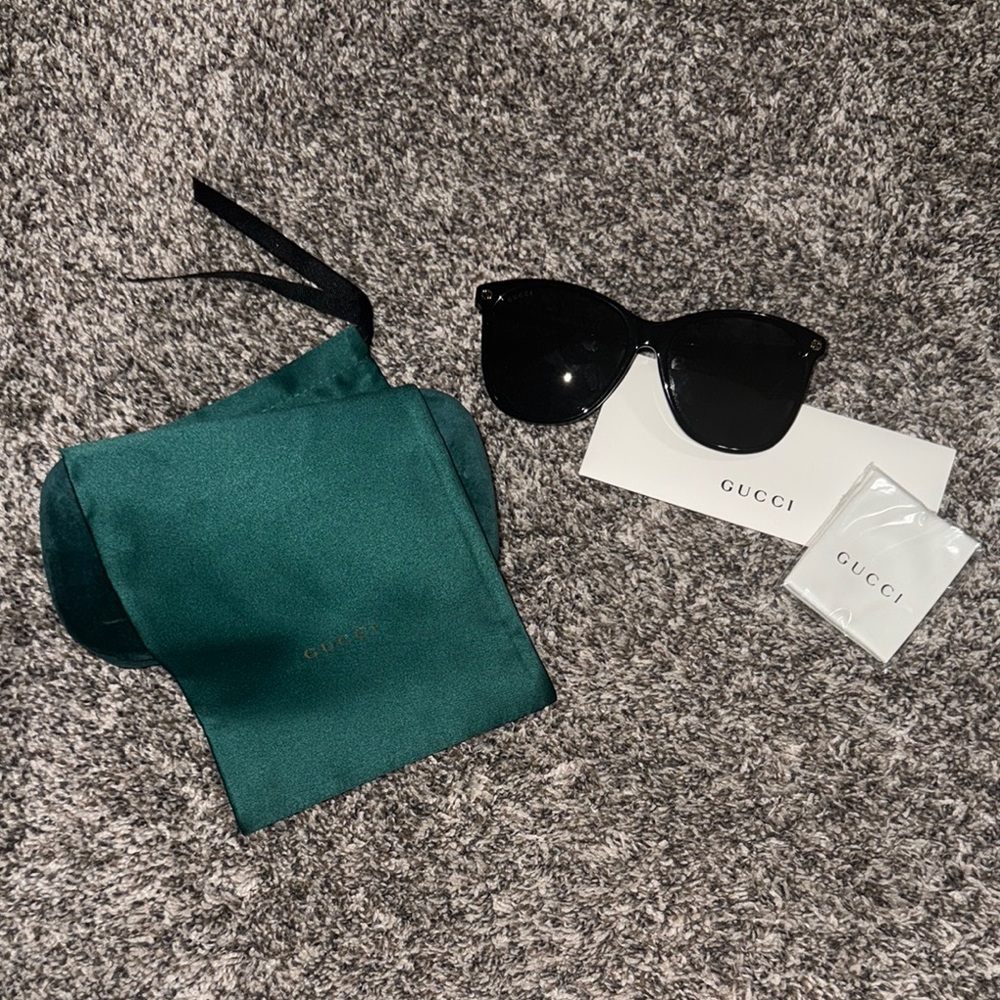 Gucci Black Sunglasses GG0024S